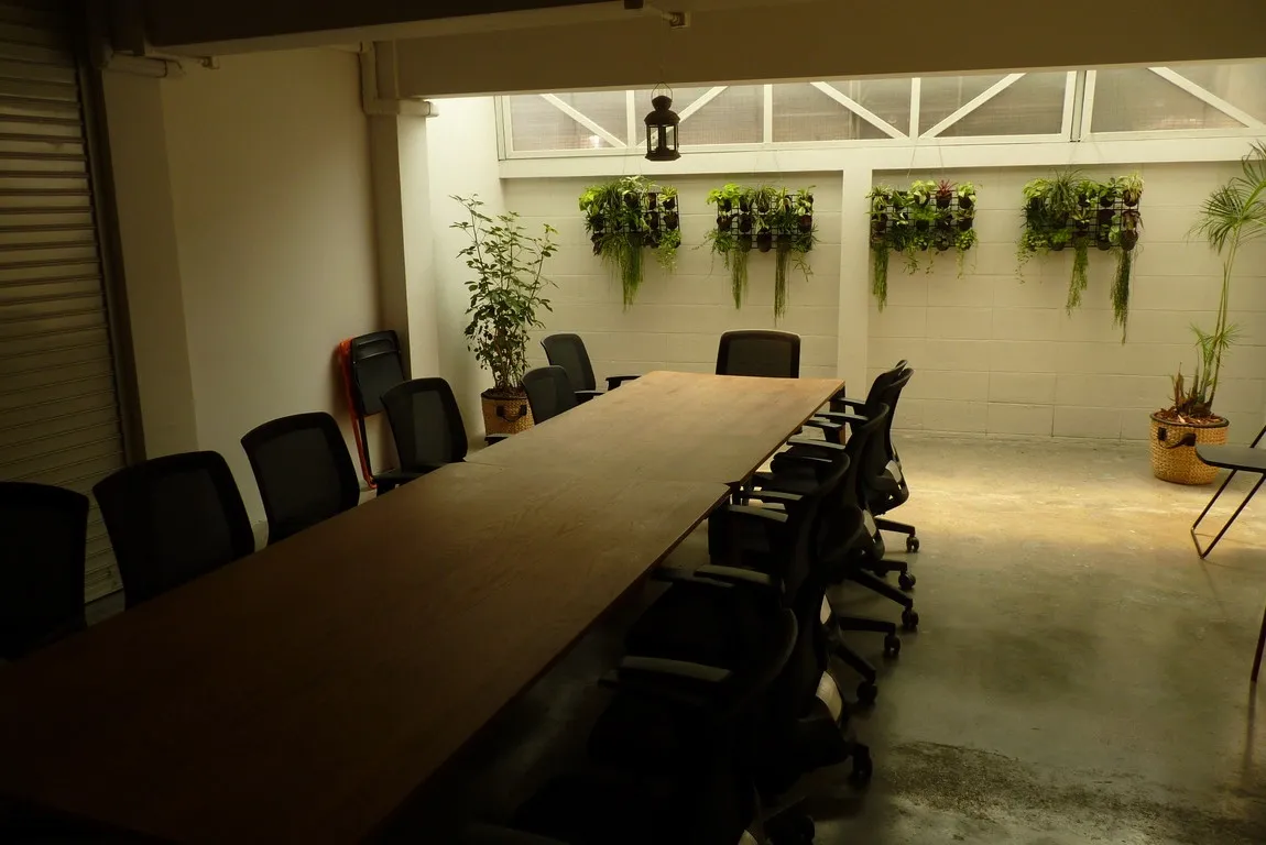 Místnost na meetingy v Punspace